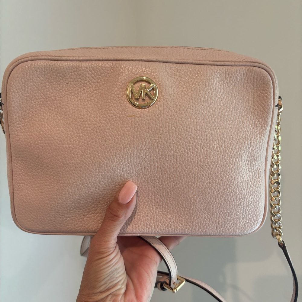 Michael Kors Pale Pink Pebbled Leather Crossbody Bag with Gold Hardware